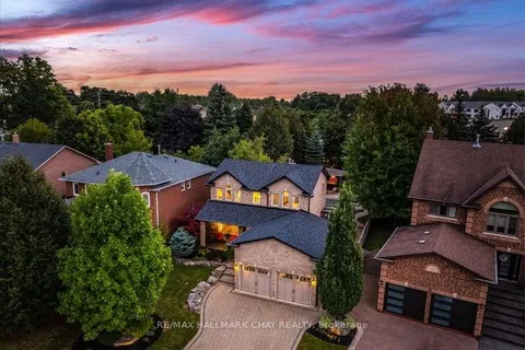 15 Cityview Circle, ON L4N 7V2