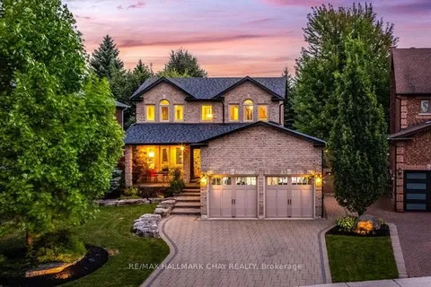 15 Cityview Circle, ON L4N 7V2