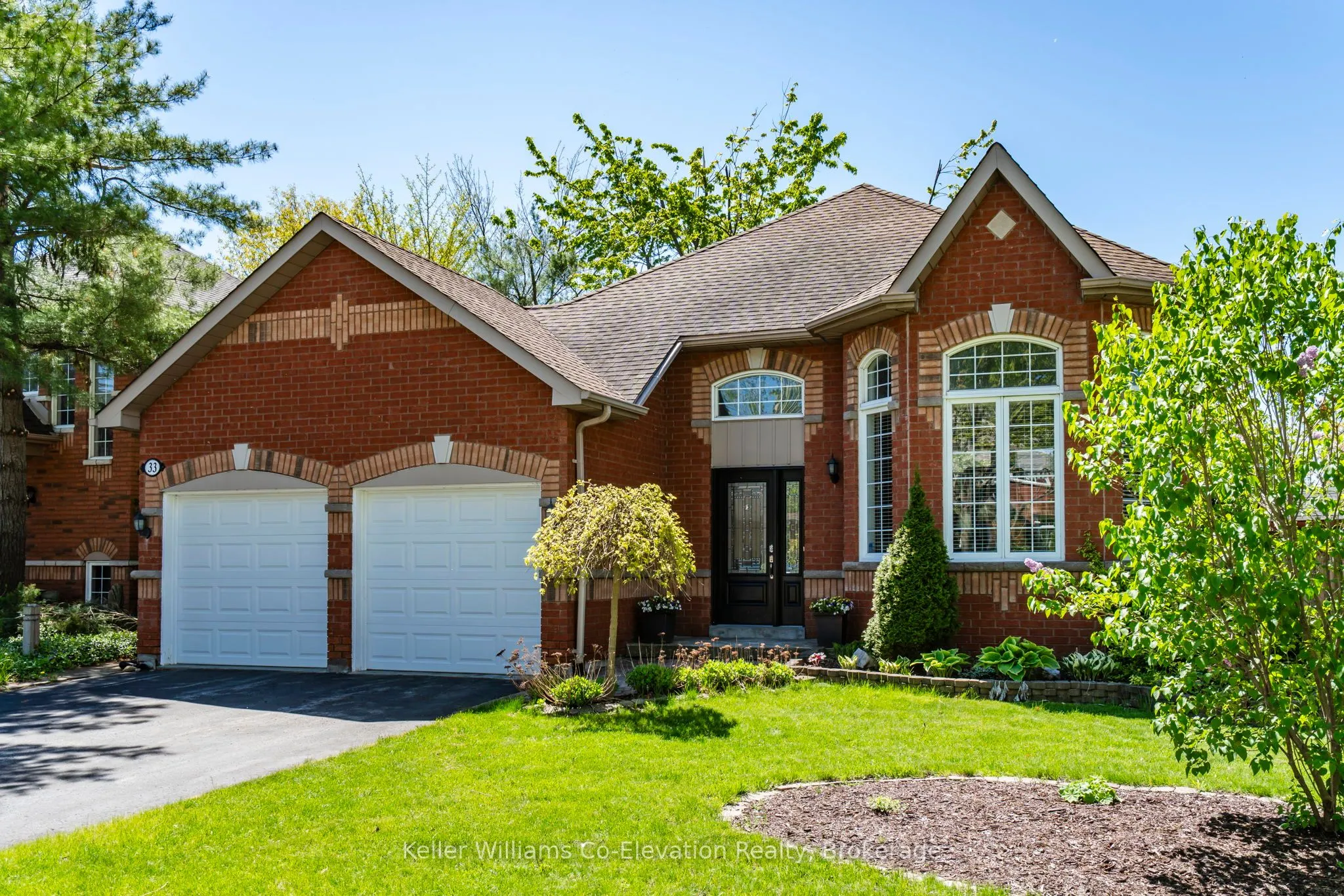 33 Allsop Crescent, ON L4N 8T7