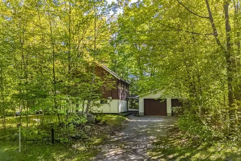 2 Manitou Crescent, ON L9M 0C6