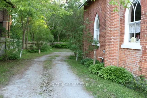 8144 Highway 93 Highway, ON L0K 2E0