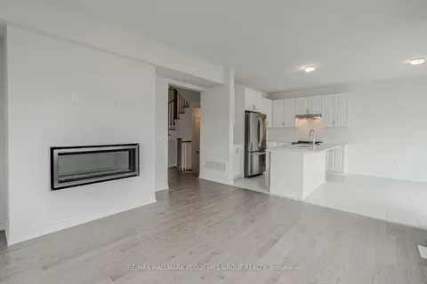 91 Thicketwood Avenue, ON L9J 0W8