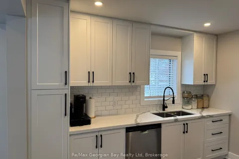 334 Rose Crescent, ON L4R 5C1