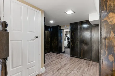 31 Saunders Street, ON L9Y 0G3