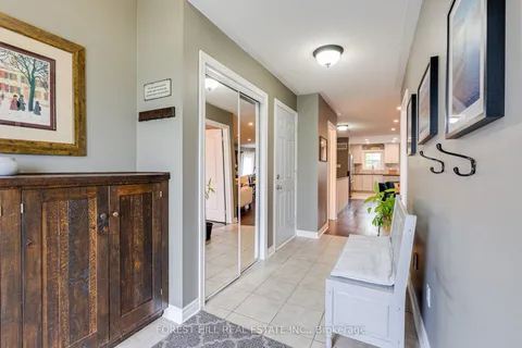 44 Prince Of Wales Drive, ON L4N 0T1