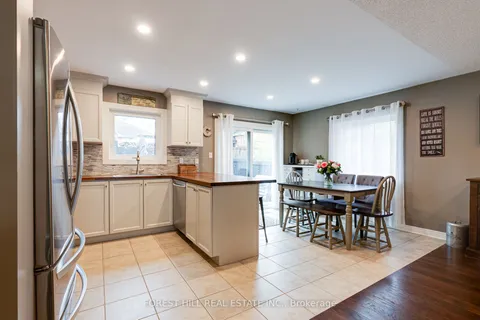 44 Prince Of Wales Drive, ON L4N 0T1