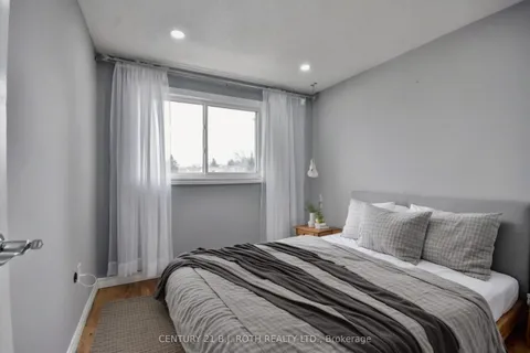 247 Letitia Street, ON L4N 4Y7