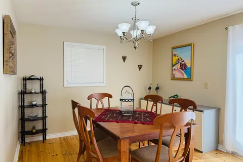 140 Wolfe Trail, ON L9M 0H7
