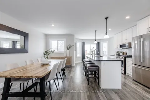 1 TIMBERLAND Crescent, ON L9Z 1G7