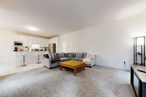 61 Maidens Crescent, ON L9Y 5M4