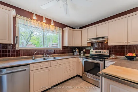 21 Pooles Road, ON L9X 0P5