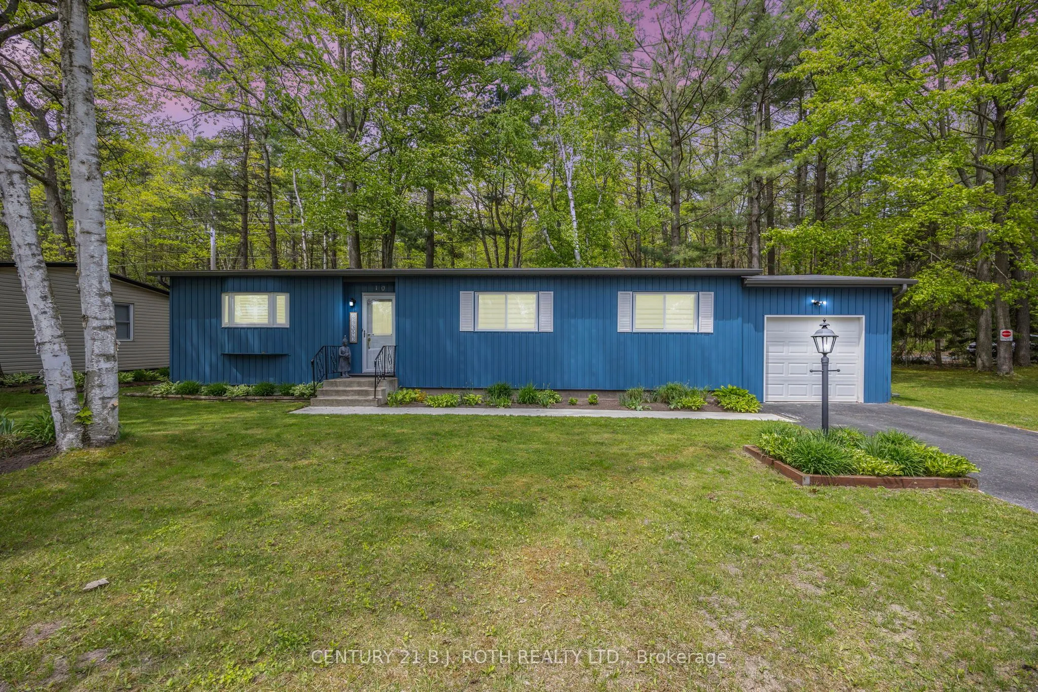 10 Allen Drive, ON L9Z 1K5