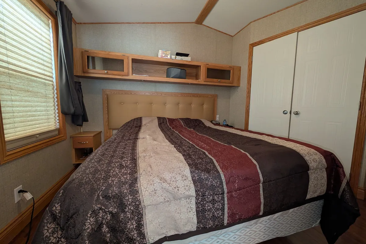 5 CHIPPEWA Trail, ON L9Z 1X7