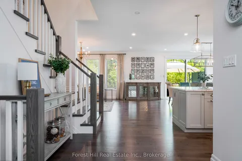 155 Glenlake Boulevard, ON L9Y 0X2