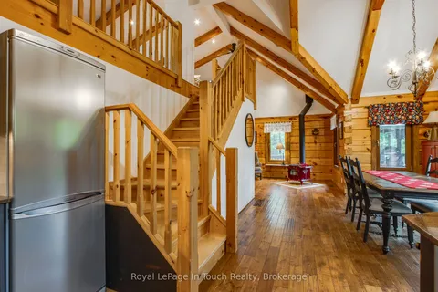 23 Crown Court, ON L9M 0J1