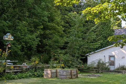 8934 County Rd 9 Road, ON L0M 1G0