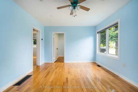 83 Ninth Street, ON L9Y 2G3