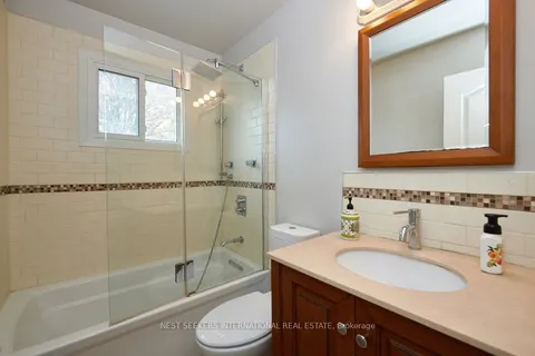 257 Dodson Road, ON L4N 4T6