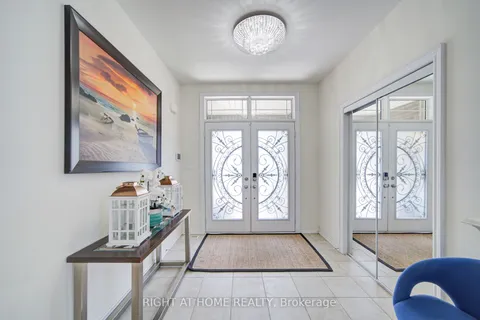 26 Pearl Street, ON L9Z 1J6