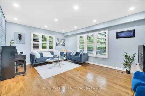 87 Little Lake Drive, ON L4M 7B9