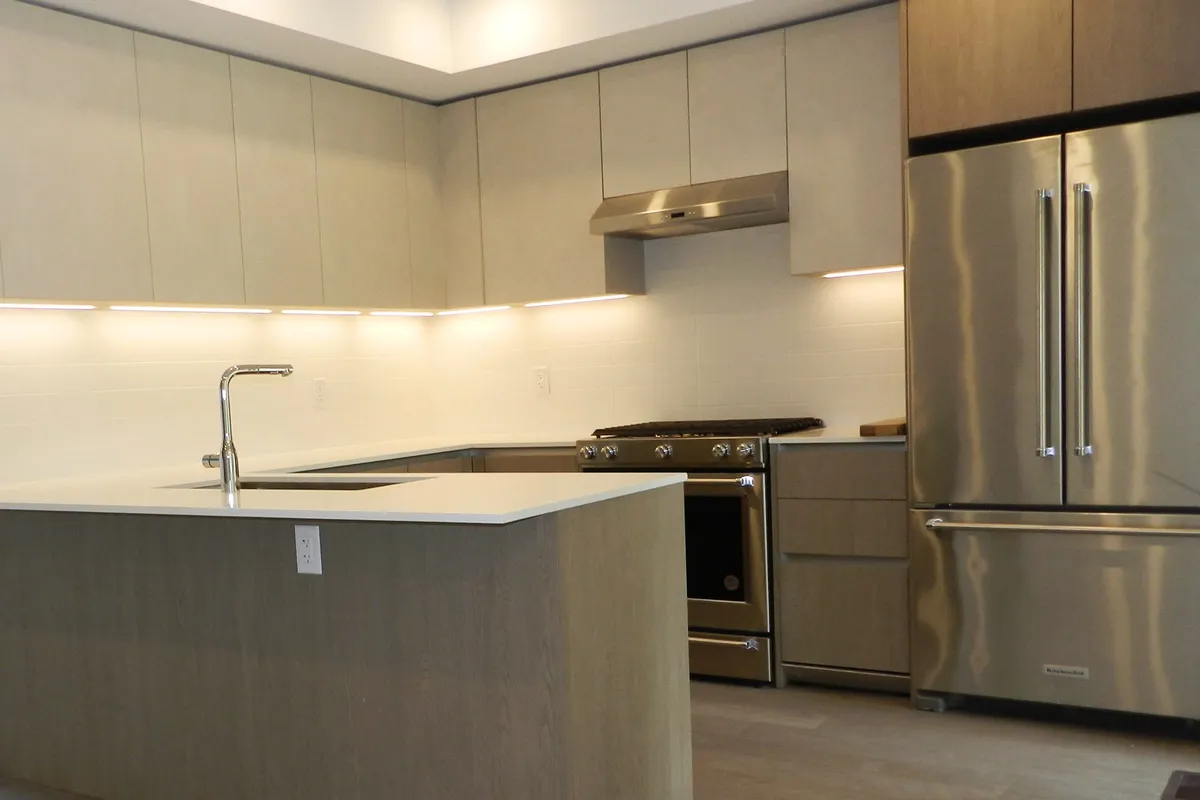 20 Julia Circle, ON L9Z 2M4