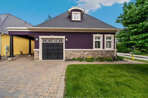 5 Invermara Court, ON L3V 8B4