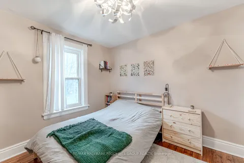 14 Cumberland Street, ON L4N 2P4