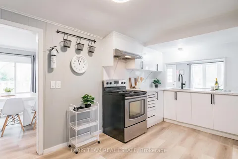 113 River Road, ON L9Z 2L4