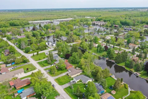 9 Pinetree Court, ON L0K 1B0