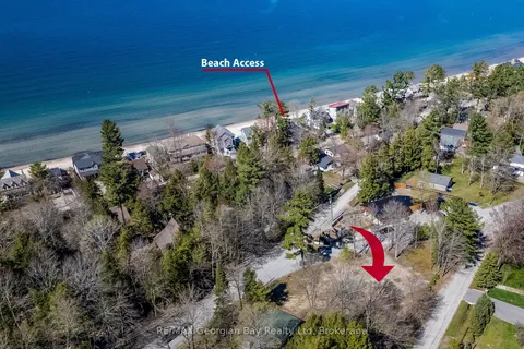 121 GREEN POINT Road, ON L9M 0M7