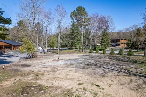 121 GREEN POINT Road, ON L9M 0M7