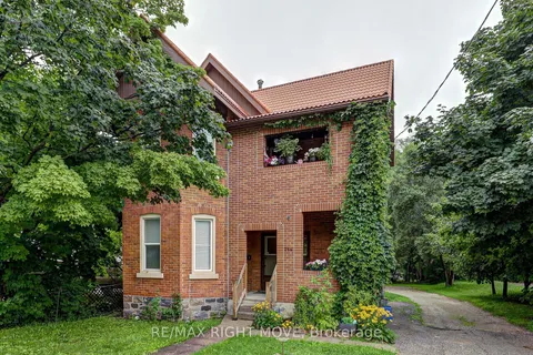 264 Mississaga Street, ON L3V 3B8