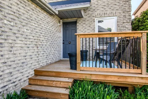 102 Ferguson Drive, ON L4N 7E5