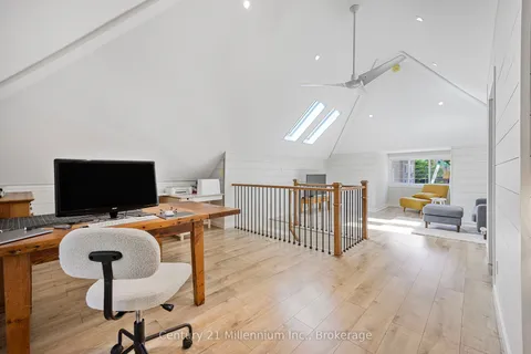 100 Matchedash Street, Orillia, ON L3V 4T8