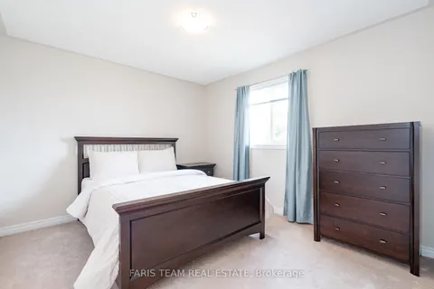123 Holly Meadow Road, ON L4N 9Z6