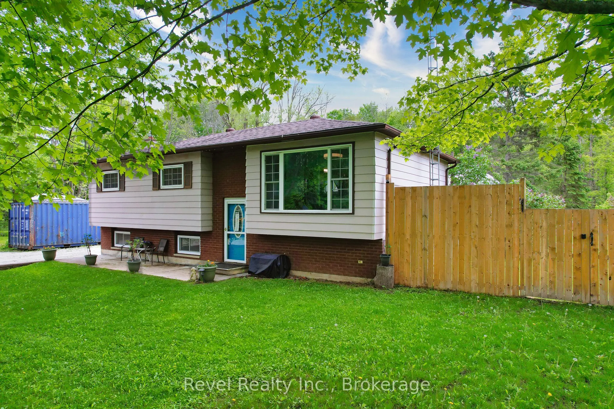 11 Innisfree Drive, ON L0L 2K0