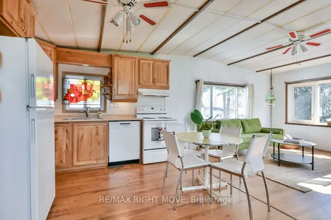 26 Dunn Avenue, ON L3V 2N9