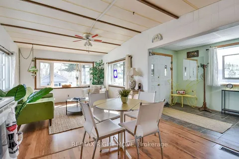 26 Dunn Avenue, ON L3V 2N9