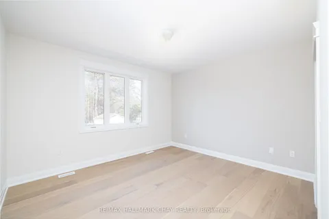 8 Alexander Street, ON L3V 3T8