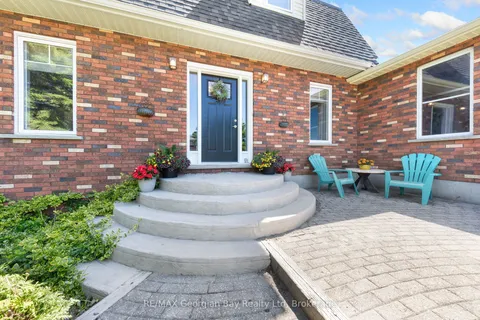 51 PAYETTE Drive, ON L9M 1H5