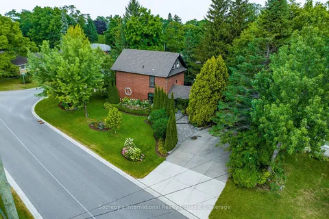 2 Erie Street, ON L9Y 1P4