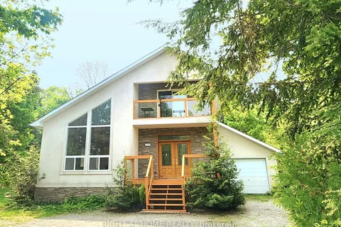 2384 Champlain Road, Tiny, ON L9M 0C9