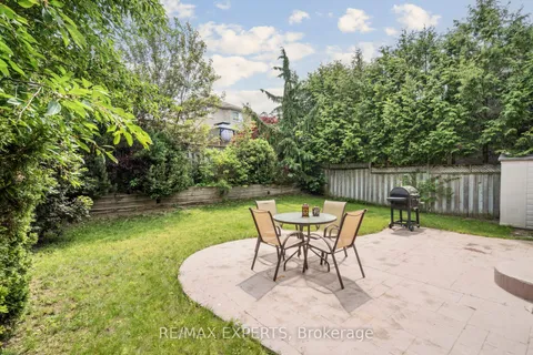 5 Kelsey Crescent, Barrie, ON L4N 0J7