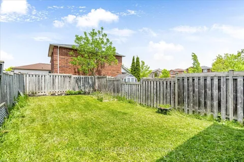 260 Dunsmore Lane, Barrie, ON L4M 7A7