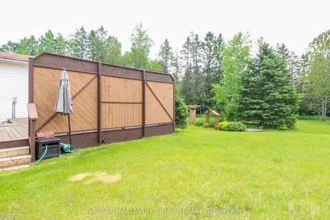 19 Crystalwood Lane, ON L9X 0K3
