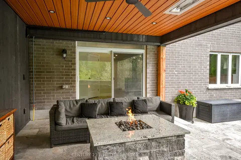 61 Muirfield Drive, ON L4N 6J9