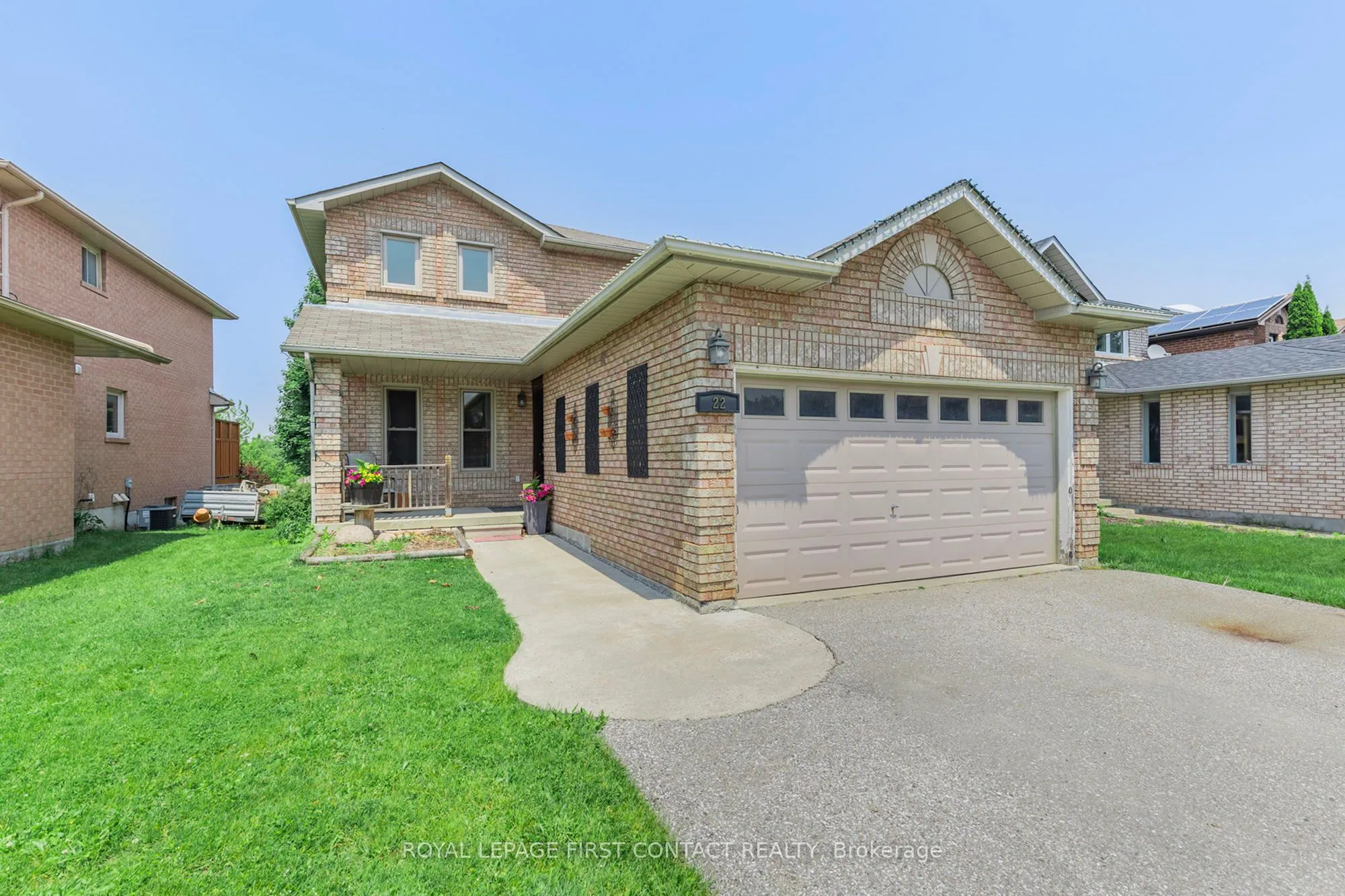 22 Bishop Drive, ON L4N 6Y6