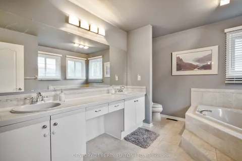 54 Cityview Circle, ON L4N 7V1