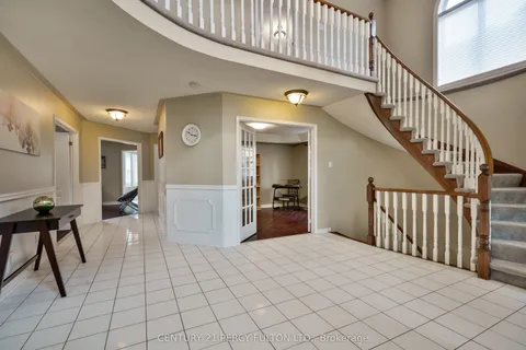 54 Cityview Circle, ON L4N 7V1