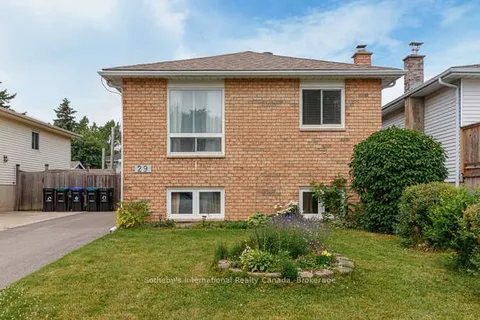 29 COURTICE Crescent, ON L9Y 4N7